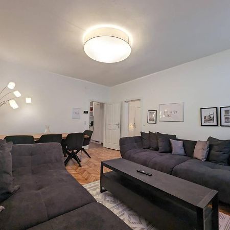 Big Cityapartment 19 Виена Екстериор снимка