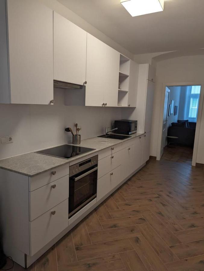 Big Cityapartment 19 Виена Екстериор снимка