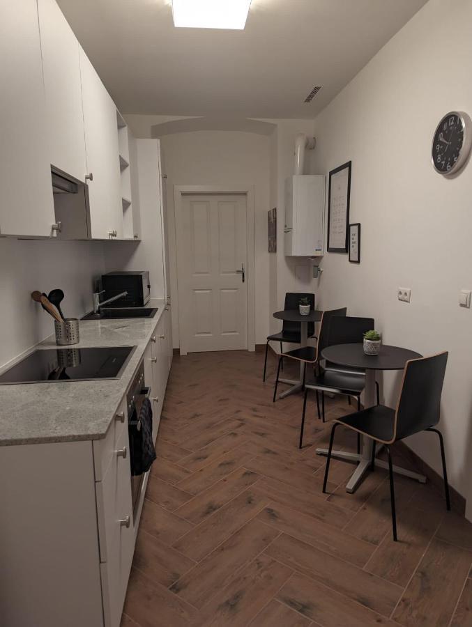 Big Cityapartment 19 Виена Екстериор снимка